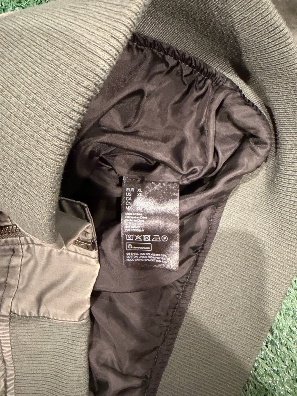 VTG Men's H&M Hooded Zip Jacket - Gray - Picture 5 of 5